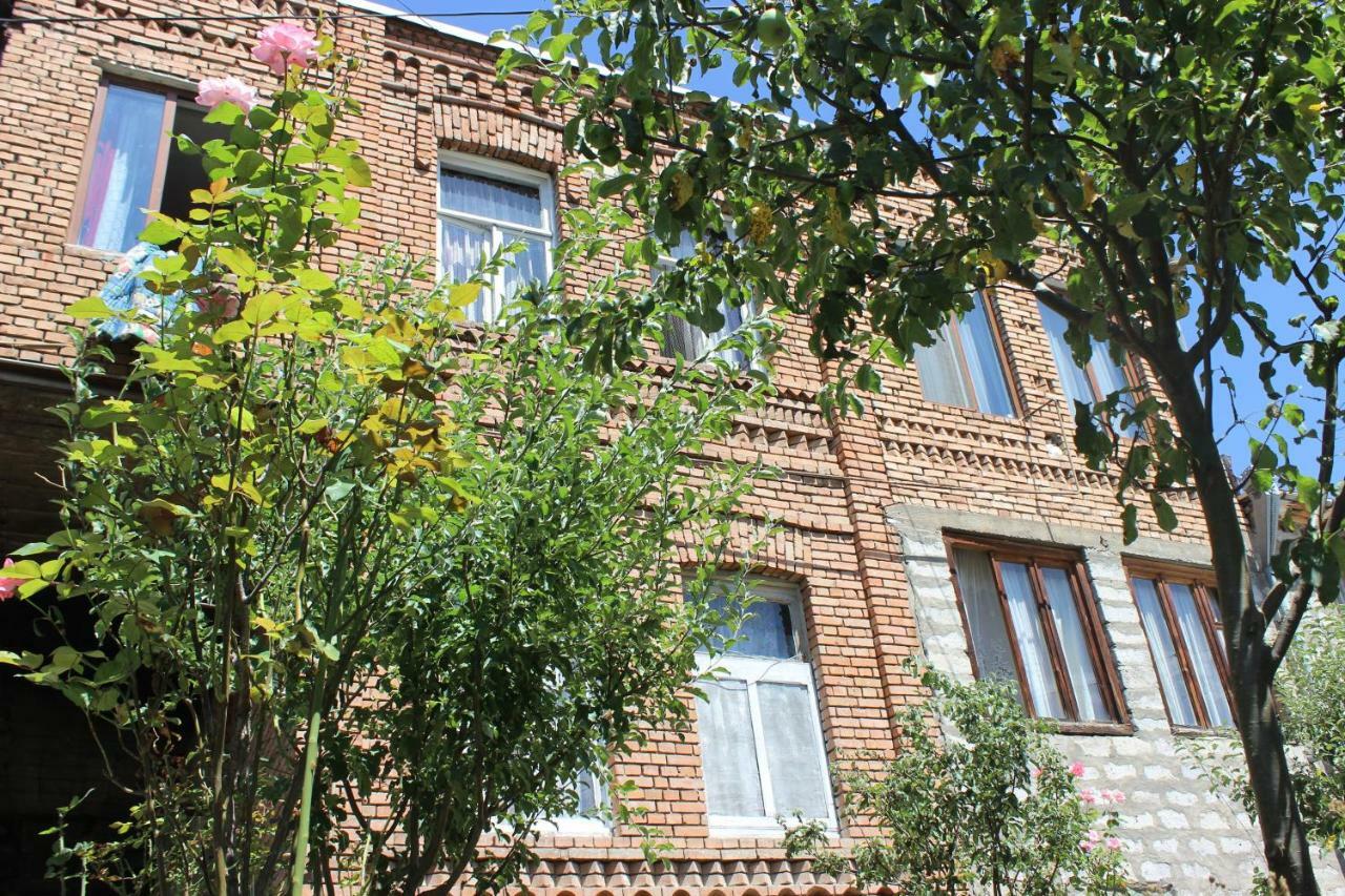 Kiknadze Guesthouse Bordschomi Exterior foto